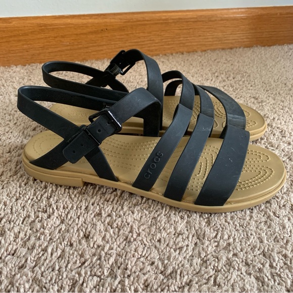 CROCS Tulum Sandals Iconic Comfort Black Strappy Womens Size 8 - Picture 1 of 12